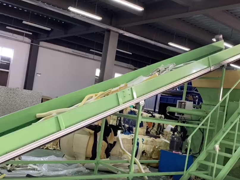 TDP-S-3/4 low noise knife cutting pulverizer